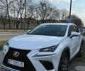 Белый Лексус НХ, объемом двигателя 2 л и пробегом 103 тыс. км за 19500 $, фото 1 на Automoto.ua