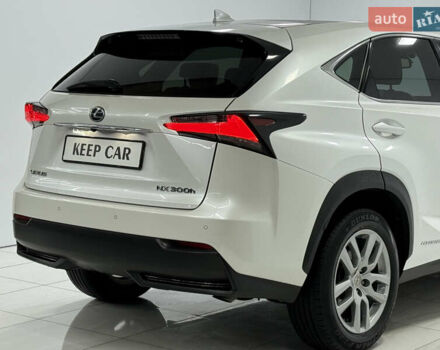 Білий Лексус НХ, об'ємом двигуна 2.49 л та пробігом 129 тис. км за 21900 $, фото 13 на Automoto.ua