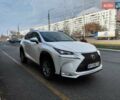Белый Лексус НХ, объемом двигателя 2 л и пробегом 200 тыс. км за 18000 $, фото 1 на Automoto.ua