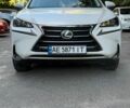 Белый Лексус НХ, объемом двигателя 2 л и пробегом 68 тыс. км за 22500 $, фото 1 на Automoto.ua