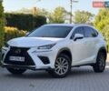 Белый Лексус НХ, объемом двигателя 2 л и пробегом 155 тыс. км за 18700 $, фото 1 на Automoto.ua