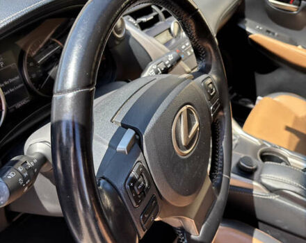 Білий Лексус НХ, об'ємом двигуна 2 л та пробігом 107 тис. км за 24800 $, фото 6 на Automoto.ua