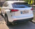 Белый Лексус НХ, объемом двигателя 2 л и пробегом 110 тыс. км за 25000 $, фото 1 на Automoto.ua