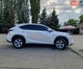 Белый Лексус НХ, объемом двигателя 2 л и пробегом 140 тыс. км за 20900 $, фото 2 на Automoto.ua