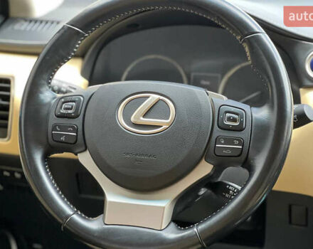 Белый Лексус НХ, объемом двигателя 2.5 л и пробегом 120 тыс. км за 28900 $, фото 12 на Automoto.ua