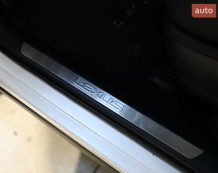 Білий Лексус НХ, об'ємом двигуна 2.49 л та пробігом 213 тис. км за 27900 $, фото 10 на Automoto.ua