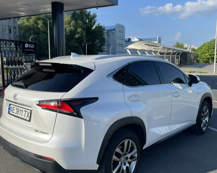 Білий Лексус НХ, об'ємом двигуна 2 л та пробігом 160 тис. км за 24999 $, фото 3 на Automoto.ua
