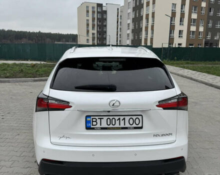 Белый Лексус НХ, объемом двигателя 2 л и пробегом 97 тыс. км за 23000 $, фото 5 на Automoto.ua