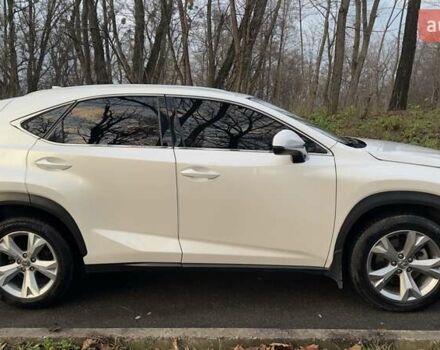 Білий Лексус НХ, об'ємом двигуна 2 л та пробігом 59 тис. км за 25000 $, фото 3 на Automoto.ua