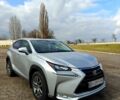 Белый Лексус НХ, объемом двигателя 2 л и пробегом 164 тыс. км за 25000 $, фото 1 на Automoto.ua