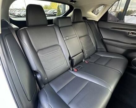 Білий Лексус НХ, об'ємом двигуна 2 л та пробігом 126 тис. км за 24500 $, фото 28 на Automoto.ua