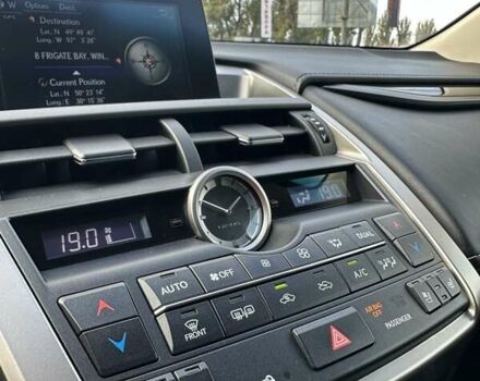 Білий Лексус НХ, об'ємом двигуна 2 л та пробігом 126 тис. км за 24500 $, фото 53 на Automoto.ua