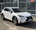 Белый Лексус НХ, объемом двигателя 2 л и пробегом 125 тыс. км за 22800 $, фото 1 на Automoto.ua