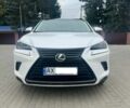 Белый Лексус НХ, объемом двигателя 2 л и пробегом 70 тыс. км за 27000 $, фото 1 на Automoto.ua