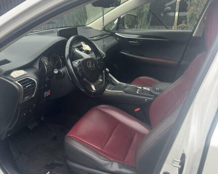 Белый Лексус НХ, объемом двигателя 1.99 л и пробегом 225 тыс. км за 27000 $, фото 10 на Automoto.ua