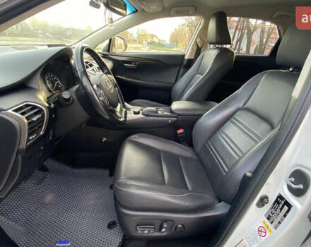 Белый Лексус НХ, объемом двигателя 1.99 л и пробегом 115 тыс. км за 23500 $, фото 11 на Automoto.ua