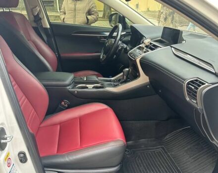 Білий Лексус НХ, об'ємом двигуна 2 л та пробігом 57 тис. км за 34999 $, фото 17 на Automoto.ua