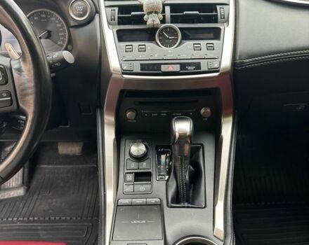 Білий Лексус НХ, об'ємом двигуна 2 л та пробігом 57 тис. км за 34999 $, фото 15 на Automoto.ua