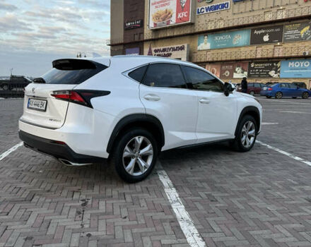 Білий Лексус НХ, об'ємом двигуна 2 л та пробігом 90 тис. км за 25500 $, фото 3 на Automoto.ua