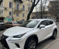 Білий Лексус НХ, об'ємом двигуна 2 л та пробігом 68 тис. км за 34999 $, фото 1 на Automoto.ua