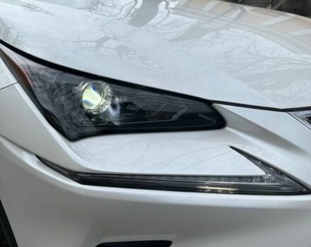 Білий Лексус НХ, об'ємом двигуна 2 л та пробігом 57 тис. км за 34999 $, фото 6 на Automoto.ua