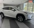 Белый Лексус НХ, объемом двигателя 2 л и пробегом 56 тыс. км за 23000 $, фото 1 на Automoto.ua