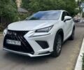 Білий Лексус НХ, об'ємом двигуна 2 л та пробігом 55 тис. км за 27800 $, фото 1 на Automoto.ua