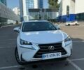 Белый Лексус НХ, объемом двигателя 2 л и пробегом 193 тыс. км за 18300 $, фото 1 на Automoto.ua