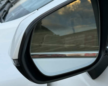 Білий Лексус НХ, об'ємом двигуна 2 л та пробігом 90 тис. км за 25500 $, фото 14 на Automoto.ua