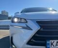 Белый Лексус НХ, объемом двигателя 2 л и пробегом 107 тыс. км за 20000 $, фото 1 на Automoto.ua