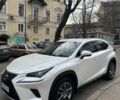 Білий Лексус НХ, об'ємом двигуна 2 л та пробігом 57 тис. км за 34999 $, фото 1 на Automoto.ua