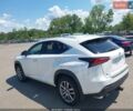 Білий Лексус НХ, об'ємом двигуна 2 л та пробігом 137 тис. км за 7000 $, фото 2 на Automoto.ua