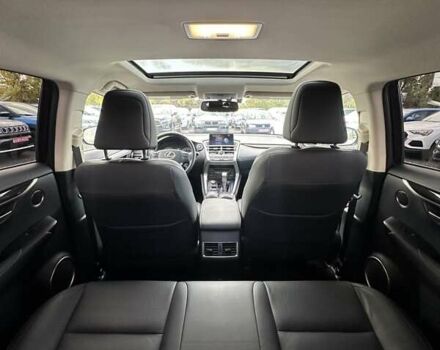 Білий Лексус НХ, об'ємом двигуна 2 л та пробігом 126 тис. км за 24500 $, фото 46 на Automoto.ua