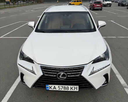 Белый Лексус НХ, объемом двигателя 2 л и пробегом 98 тыс. км за 27500 $, фото 19 на Automoto.ua