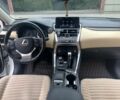 Белый Лексус НХ, объемом двигателя 2 л и пробегом 70 тыс. км за 29000 $, фото 5 на Automoto.ua