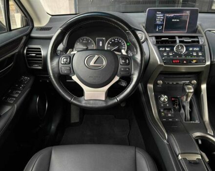 Білий Лексус НХ, об'ємом двигуна 2 л та пробігом 67 тис. км за 28900 $, фото 14 на Automoto.ua