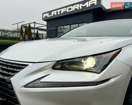 Белый Лексус НХ, объемом двигателя 1.99 л и пробегом 63 тыс. км за 30900 $, фото 82 на Automoto.ua