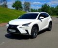 Білий Лексус НХ, об'ємом двигуна 2 л та пробігом 79 тис. км за 27999 $, фото 1 на Automoto.ua