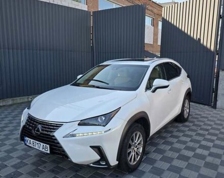Білий Лексус НХ, об'ємом двигуна 2 л та пробігом 85 тис. км за 22900 $, фото 1 на Automoto.ua