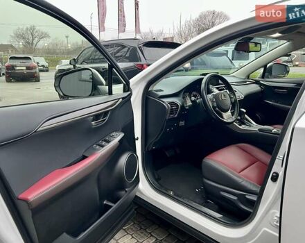 Белый Лексус НХ, объемом двигателя 1.99 л и пробегом 63 тыс. км за 30900 $, фото 14 на Automoto.ua