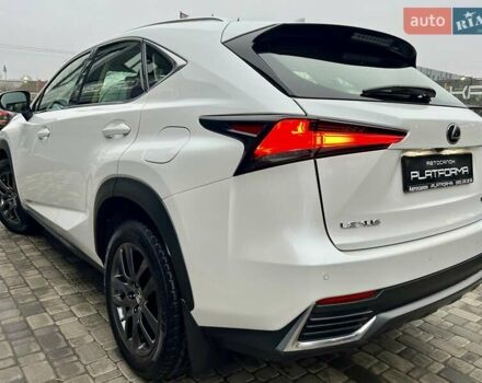Белый Лексус НХ, объемом двигателя 1.99 л и пробегом 63 тыс. км за 30900 $, фото 75 на Automoto.ua