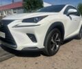 Белый Лексус НХ, объемом двигателя 0 л и пробегом 60 тыс. км за 662 $, фото 1 на Automoto.ua