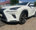 Білий Лексус НХ, об'ємом двигуна 2 л та пробігом 60 тис. км за 32000 $, фото 1 на Automoto.ua