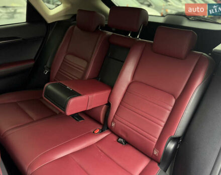 Белый Лексус НХ, объемом двигателя 2 л и пробегом 111 тыс. км за 29900 $, фото 16 на Automoto.ua