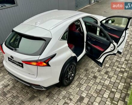 Белый Лексус НХ, объемом двигателя 1.99 л и пробегом 63 тыс. км за 30900 $, фото 92 на Automoto.ua