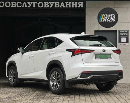 Білий Лексус НХ, об'ємом двигуна 2 л та пробігом 67 тис. км за 28900 $, фото 9 на Automoto.ua
