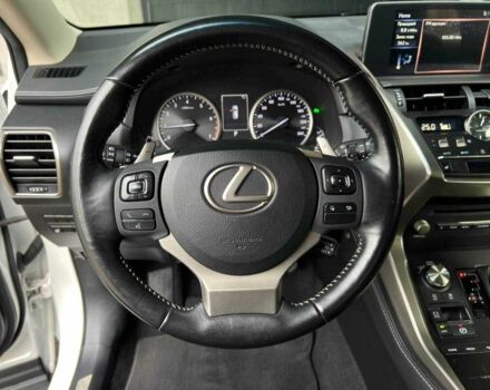 Білий Лексус НХ, об'ємом двигуна 2 л та пробігом 67 тис. км за 28900 $, фото 18 на Automoto.ua