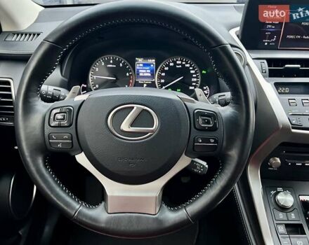 Белый Лексус НХ, объемом двигателя 1.99 л и пробегом 63 тыс. км за 30900 $, фото 63 на Automoto.ua