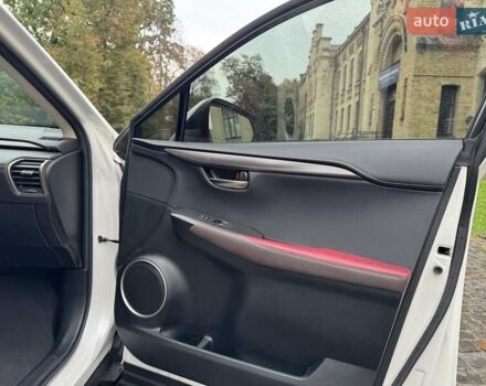 Білий Лексус НХ, об'ємом двигуна 2 л та пробігом 232 тис. км за 28000 $, фото 13 на Automoto.ua