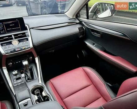 Белый Лексус НХ, объемом двигателя 1.99 л и пробегом 63 тыс. км за 30900 $, фото 69 на Automoto.ua